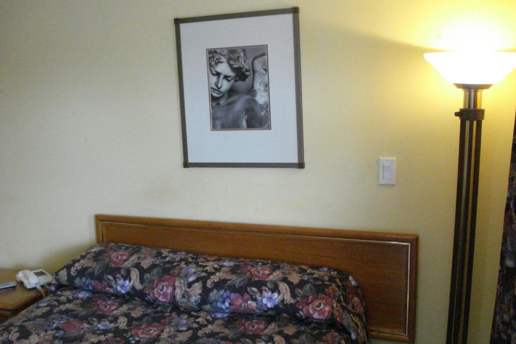 Eastcourt London Motel Oda fotoğraf